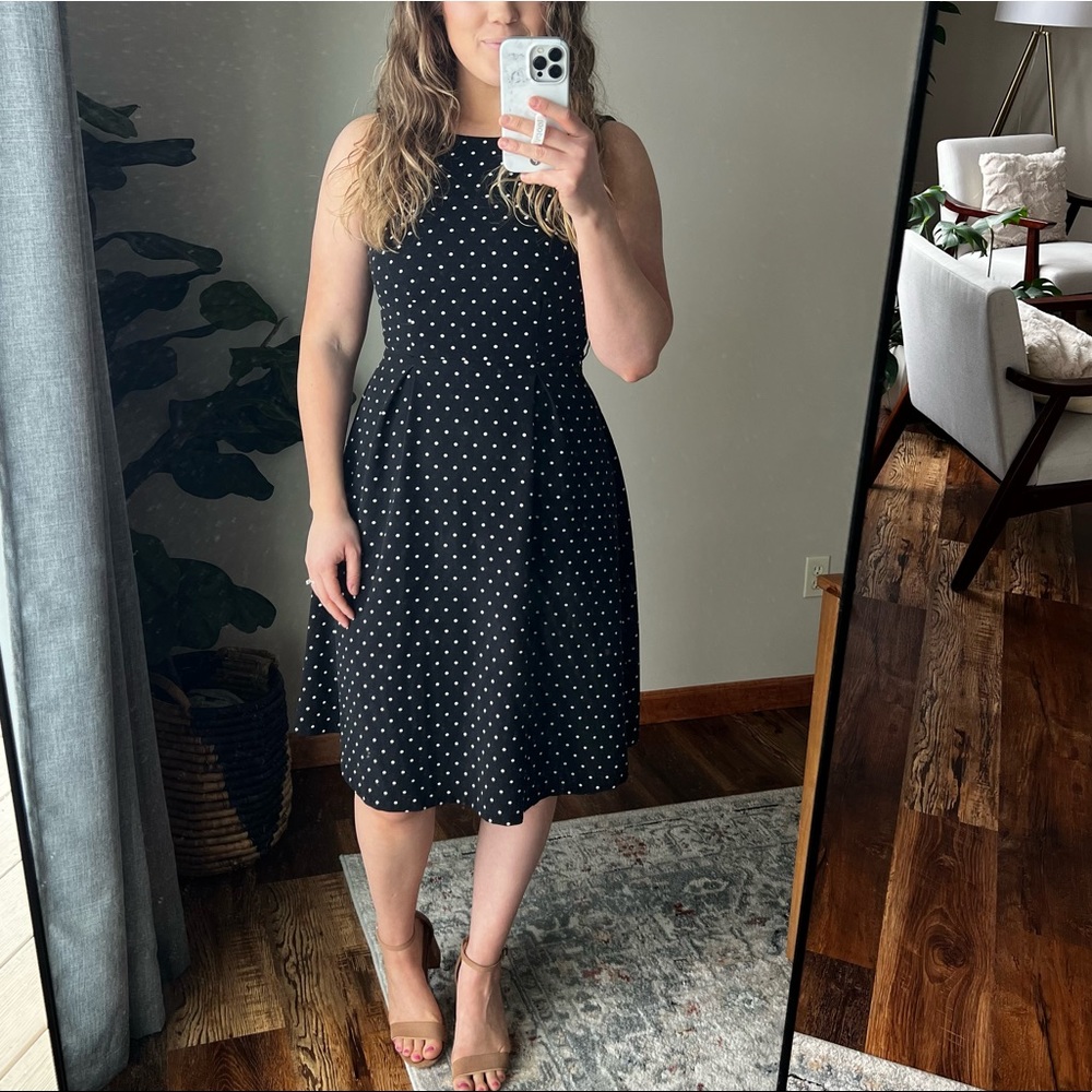 Polka dot classic midi dress